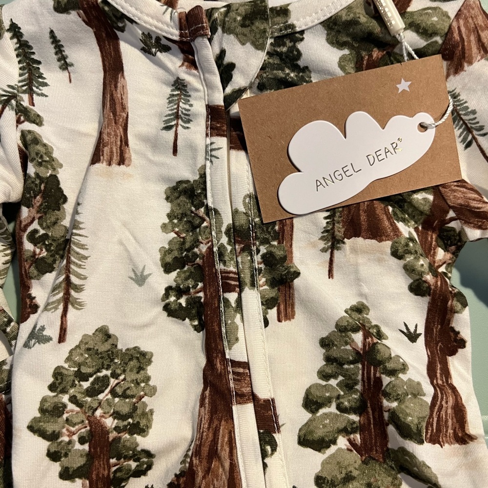 New with tags angel dear footie 3-6 months